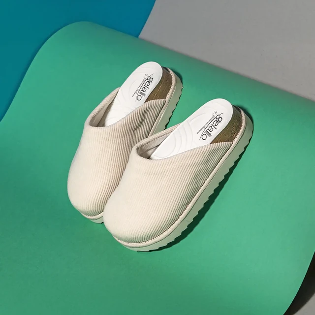 Calzatura Ortopedica Woodstock Soft City Beige 35/36 - Il massimo comfort ortopedico, adatto per tutte le stagioni e ambienti.