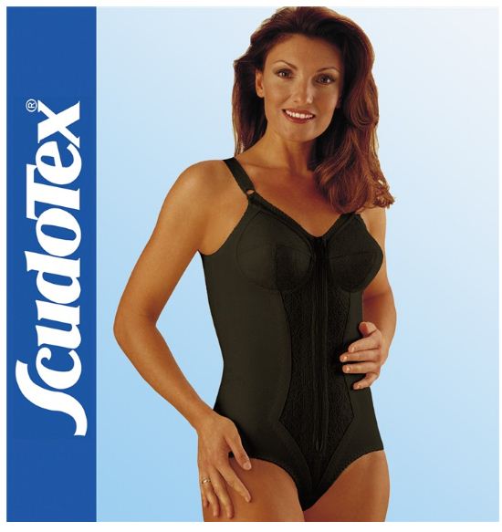 Modellatore Cotton Comfort Corto Coppa C - Nero - Modellatore corto con coppe in cotone e cerniera facile.