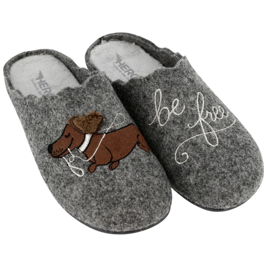 Calzatura Ortopedica Hergos T Pamplona H4232 - Calzatura ortopedica elegante in feltro grigio, ideale per supporto e comfort duraturi.