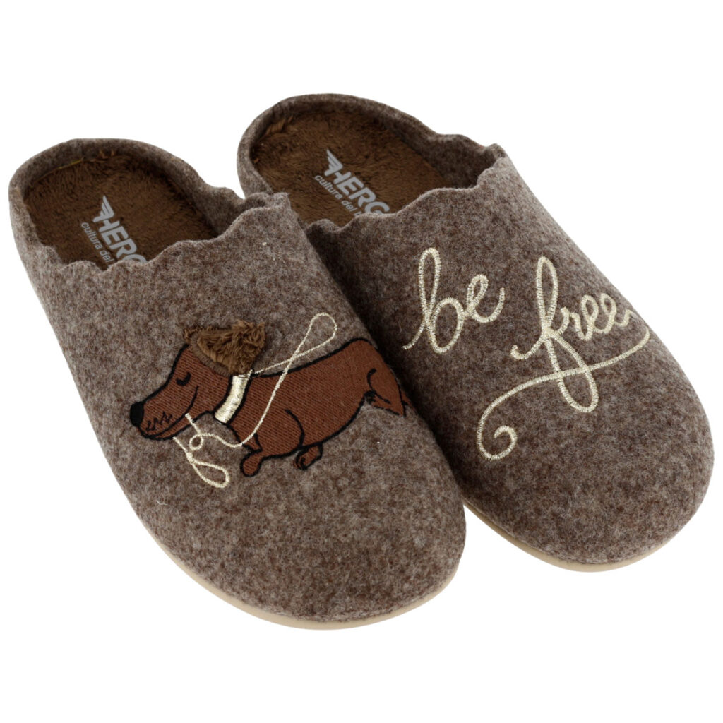 Calzatura Hergos T Pamplona H4232 Feltro Nocciola - Comfort su misura e supporto ideale per il tuo piede con le calzature Hergos T Pamplona.